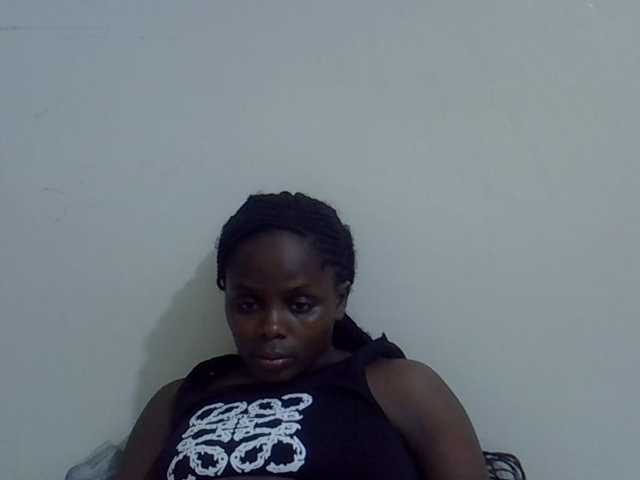 Sweet-diva live cam on BongaCams