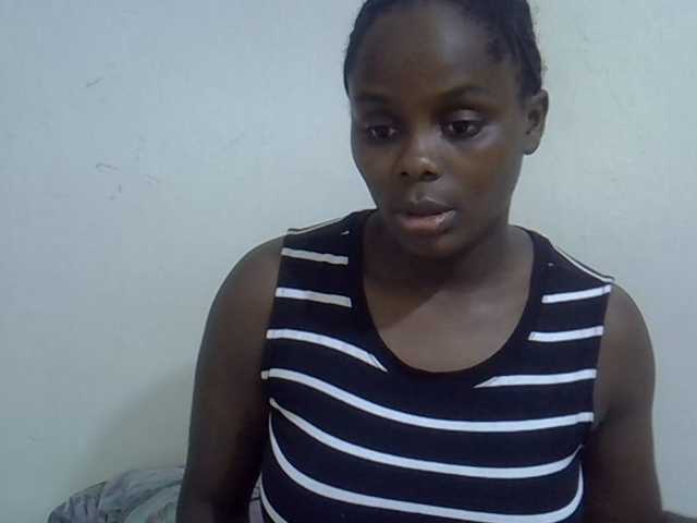 Sweet-diva live cam on BongaCams