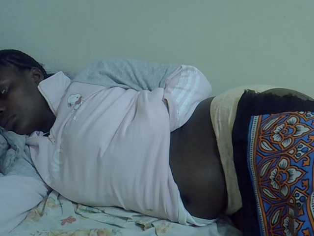 Sweet-diva live cam on BongaCams