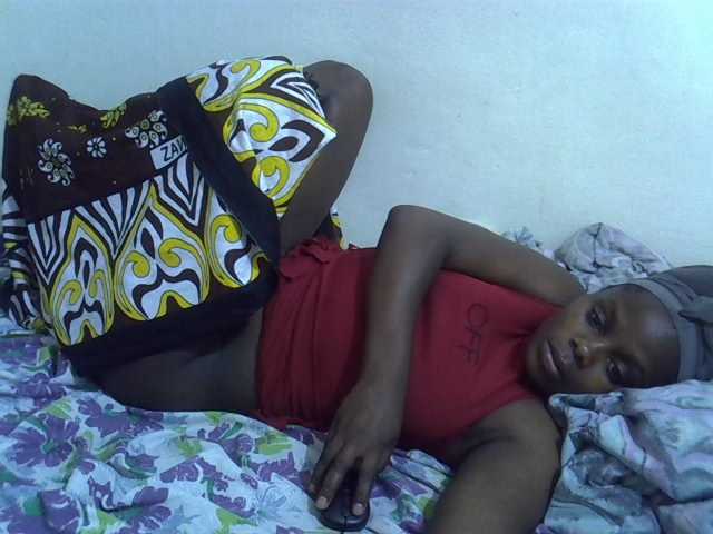 Sweet-diva live cam on BongaCams
