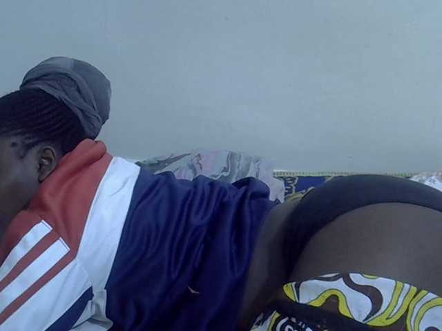 Sweet-diva live cam on BongaCams