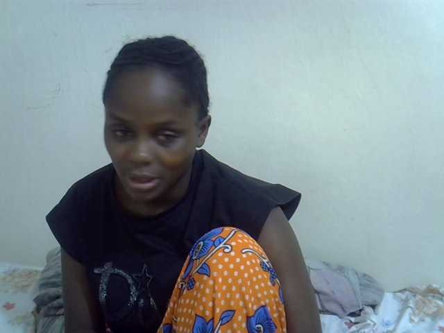 Sweet-diva live cam on BongaCams