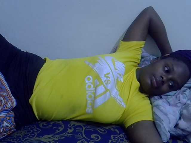 Sweet-diva live cam preview