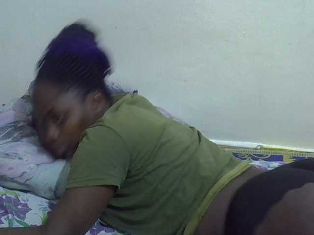 Sweet-diva live cam preview