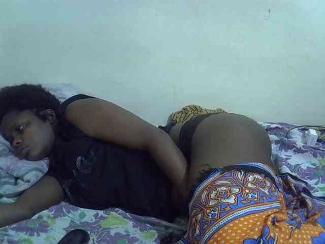 Model: Sweet-diva