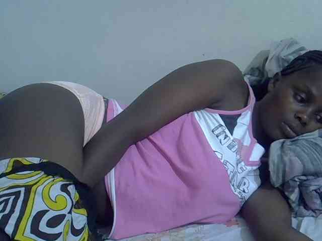 Sweet-diva Live Webcam on BongaCams