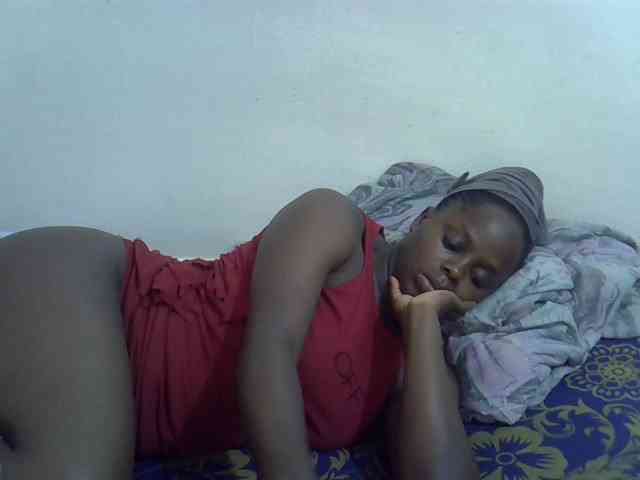 Model: Sweet-diva