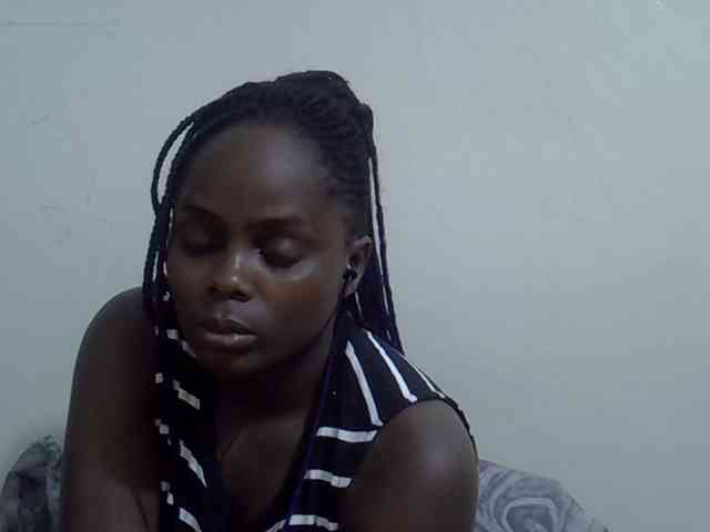 Sweet-diva Live Webcam on BongaCams