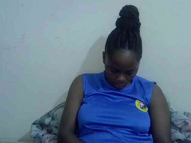 Model: Sweet-diva