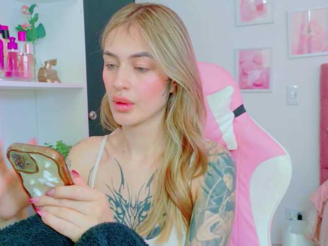 TaylorKnapp live cam on BongaCams