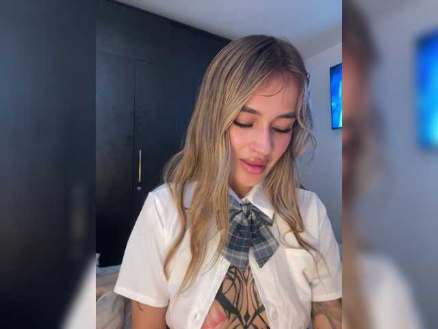 Taylorlust live cam on BongaCams