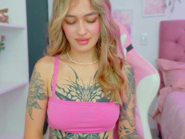 TaylorKnapp live cam on BongaCams