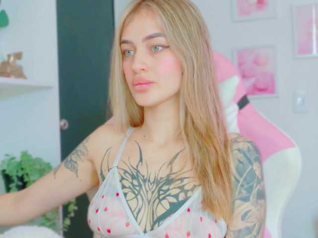 TaylorKnapp live cam on BongaCams