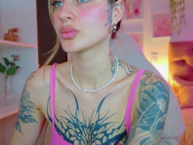 TaylorKnapp live cam on BongaCams