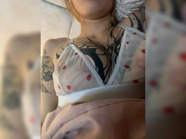 TaylorKnapp live cam on BongaCams