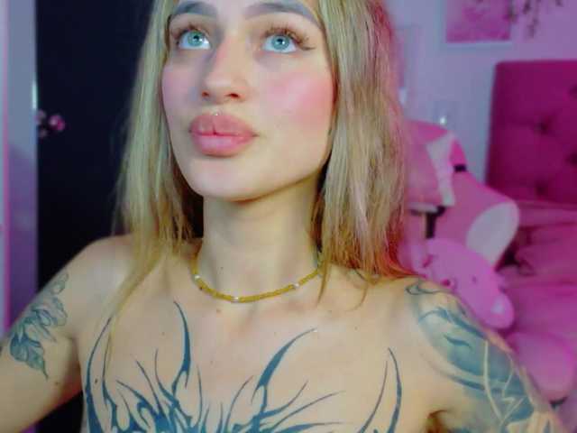 TaylorKnapp live cam on BongaCams