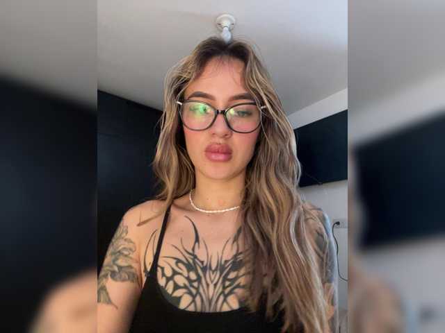 TaylorKnapp live cam on BongaCams