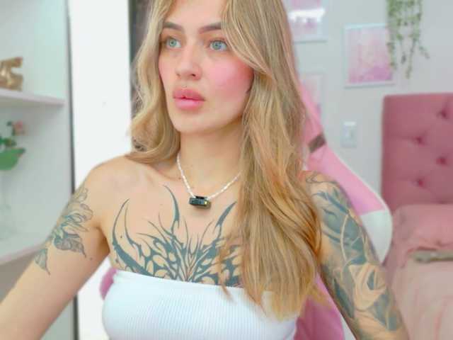 TaylorKnapp live cam on BongaCams