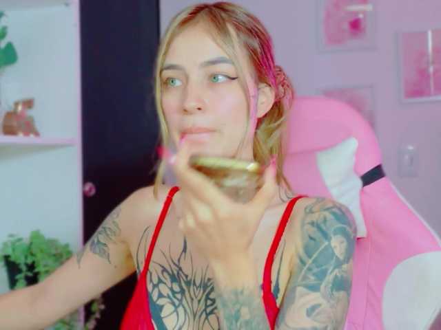 TaylorKnapp live cam on BongaCams