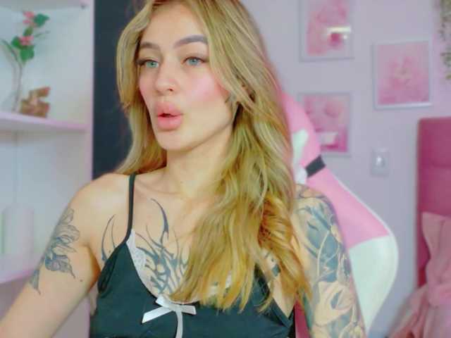 taylorknapp cam belle
