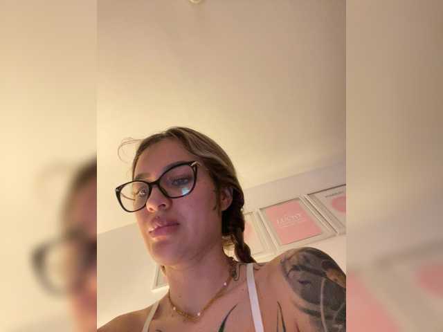 TaylorKnapp live cam on BongaCams