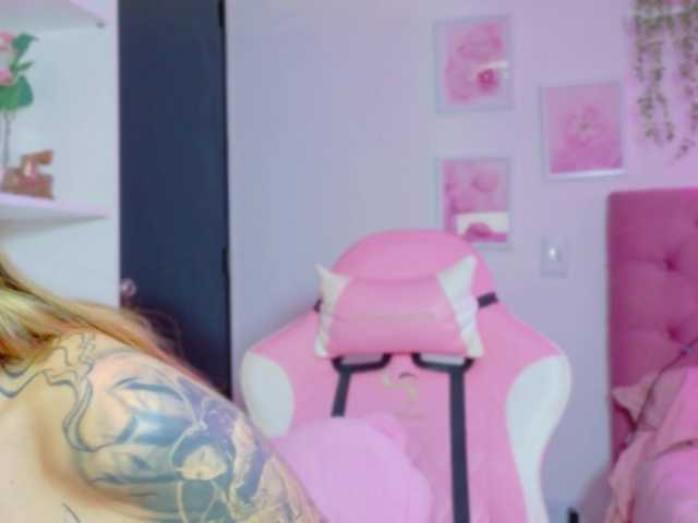 taylorknapp cam belle