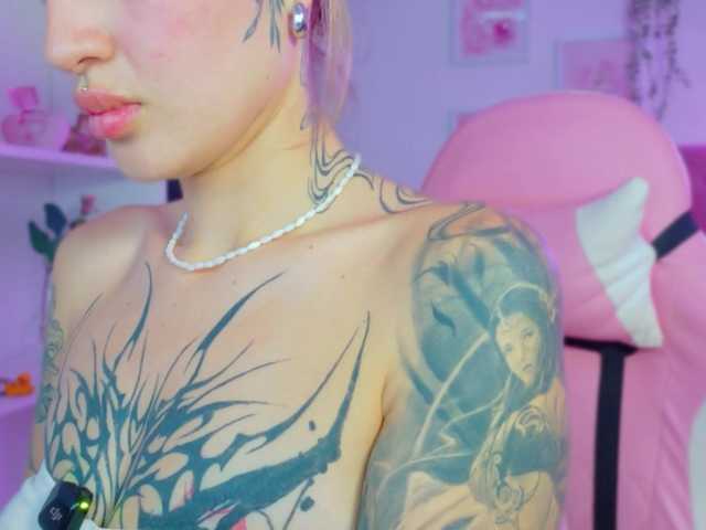 TaylorKnapp live cam on BongaCams