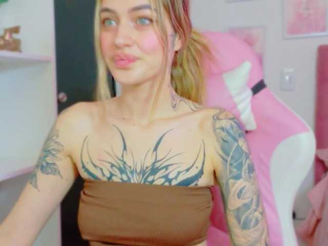 TaylorKnapp live cam on BongaCams