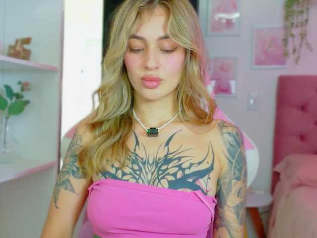 TaylorKnapp live cam on BongaCams