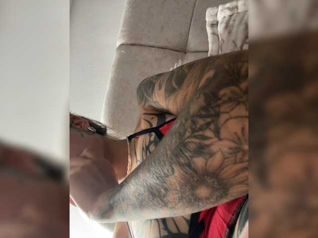 TaylorKnapp live cam on BongaCams