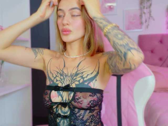 TaylorKnapp live cam on BongaCams