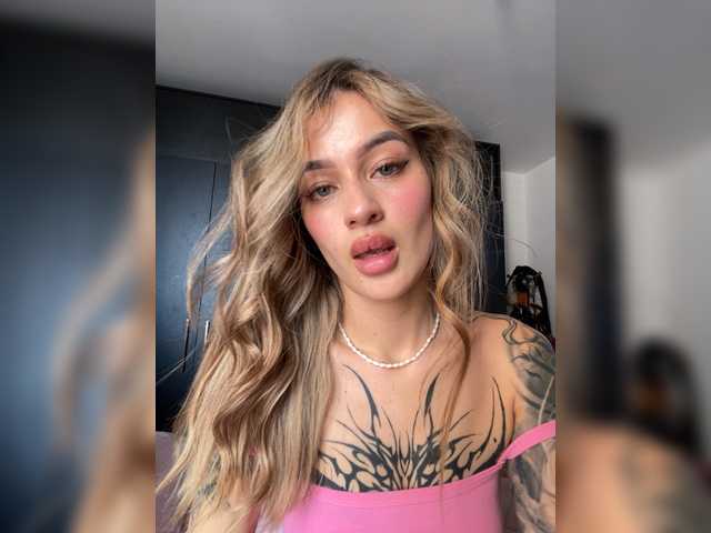 TaylorKnapp live cam on BongaCams