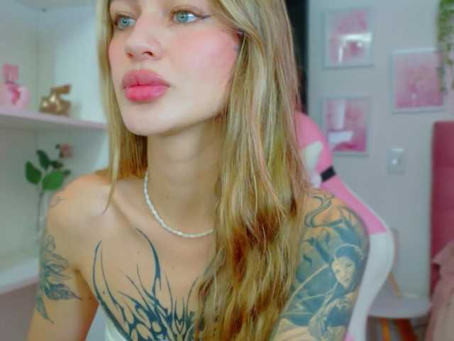 TaylorKnapp live cam on BongaCams