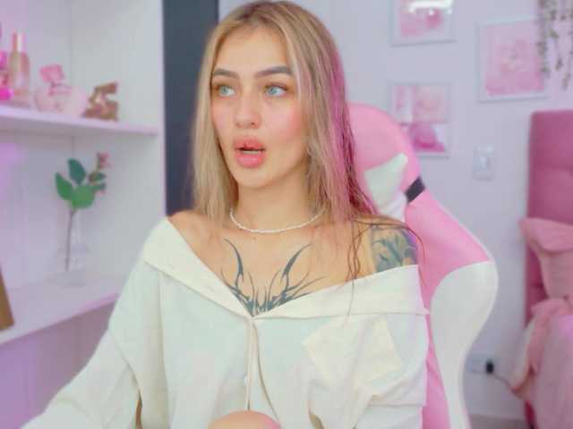 TaylorKnapp live cam on BongaCams