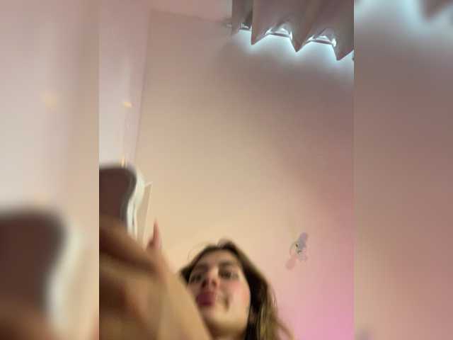 TaylorKnapp live cam preview