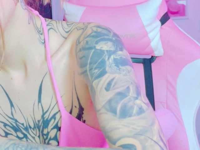 TaylorKnapp live cam on BongaCams