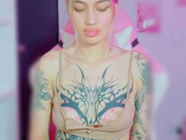 TaylorKnapp live cam on BongaCams
