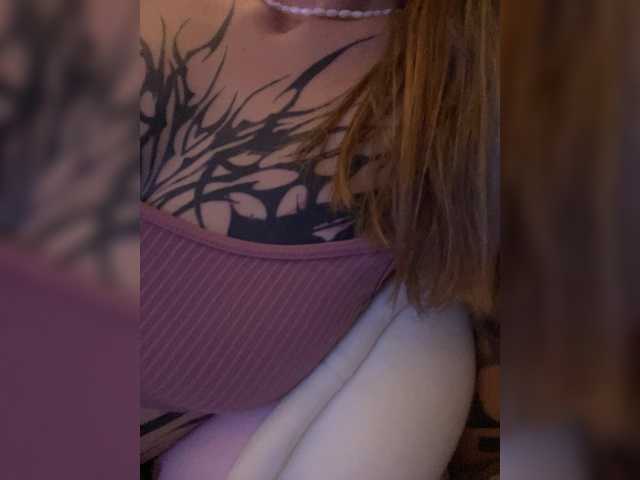 TaylorKnapp live cam on BongaCams