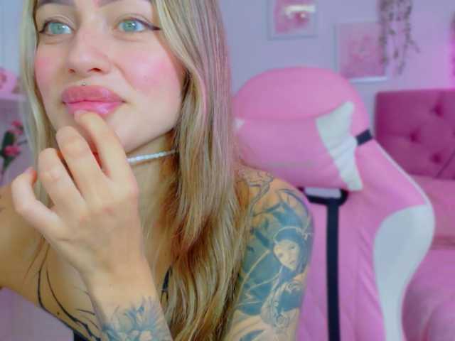 TaylorKnapp live cam on BongaCams