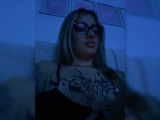 TaylorKnapp live cam on BongaCams