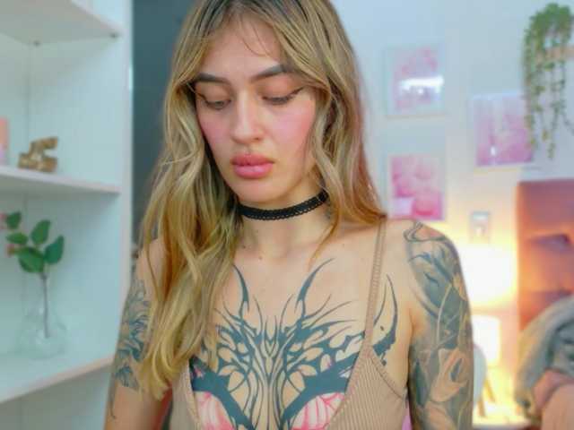TaylorKnapp live cam on BongaCams