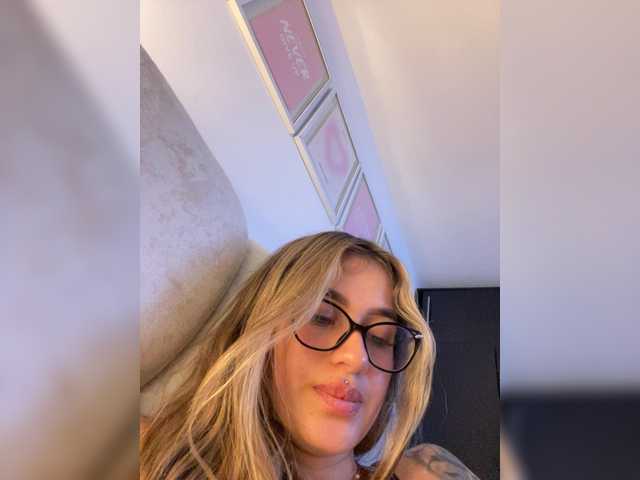 TaylorKnapp live cam on BongaCams
