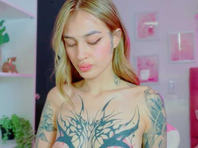 TaylorKnapp live cam on BongaCams