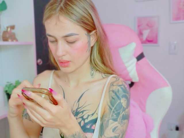TaylorKnapp live cam on BongaCams
