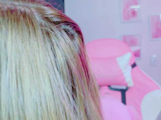TaylorKnapp live cam on BongaCams