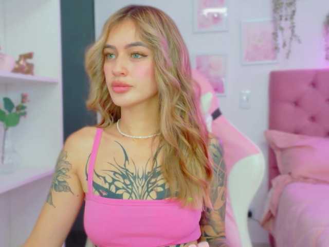 TaylorKnapp live cam on BongaCams