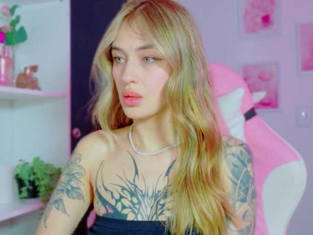 TaylorKnapp live cam on BongaCams