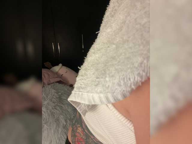 Taylorlust live cam preview