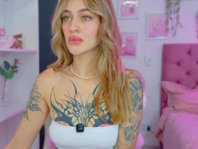 TaylorKnapp live cam on BongaCams