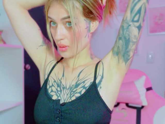TaylorKnapp live cam on BongaCams